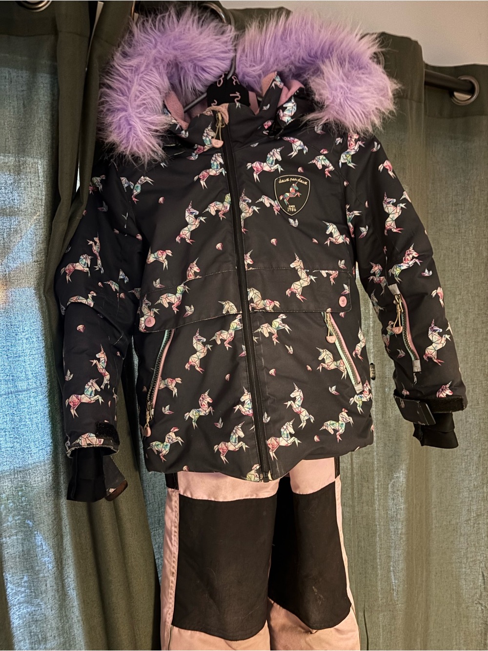 Deux par Deux Girls Size 5 Black Unicorn Winter Jacket Lilac Faux Fur Hood